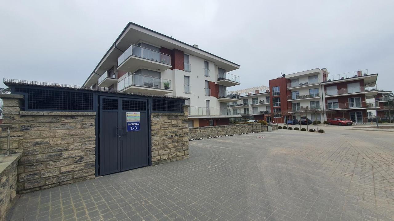 Apartament Holiday 32 Rewal Esterno foto